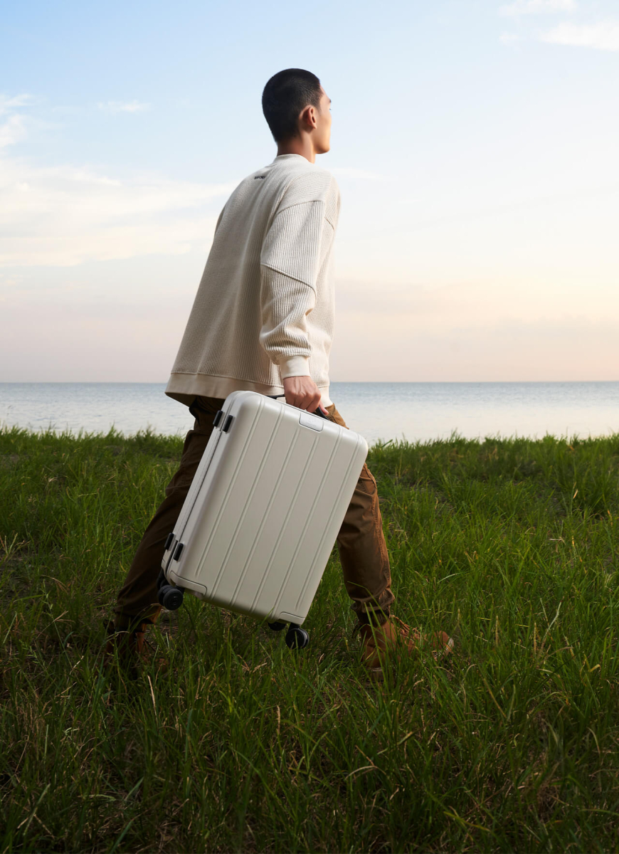 Валіза VnV Travel Touch-75см  біла