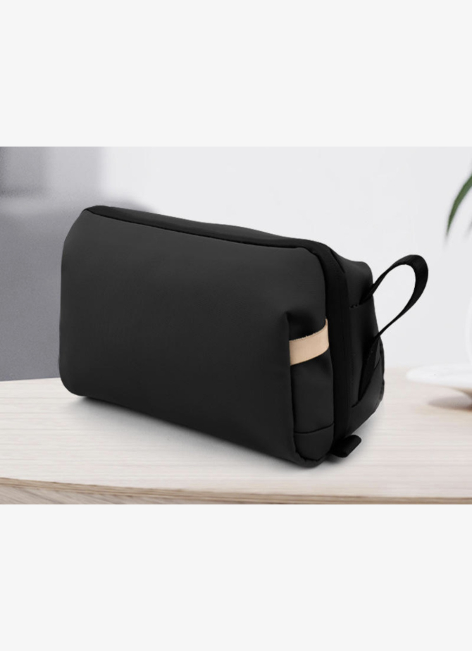 Косметічка V&V Accessories 2020 чорна